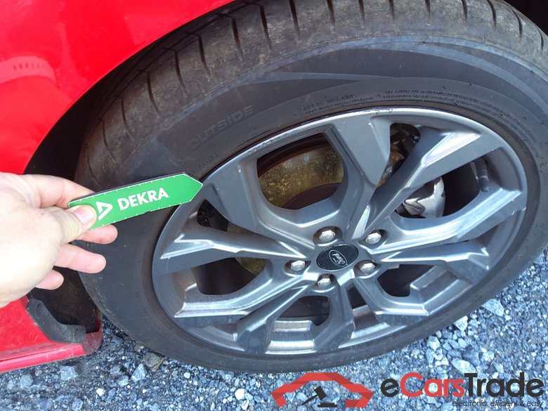 FORD Focus SPORTBREAK 1.0 Ecoboost MHEV 114KW (155CV) Automát ST Line #6