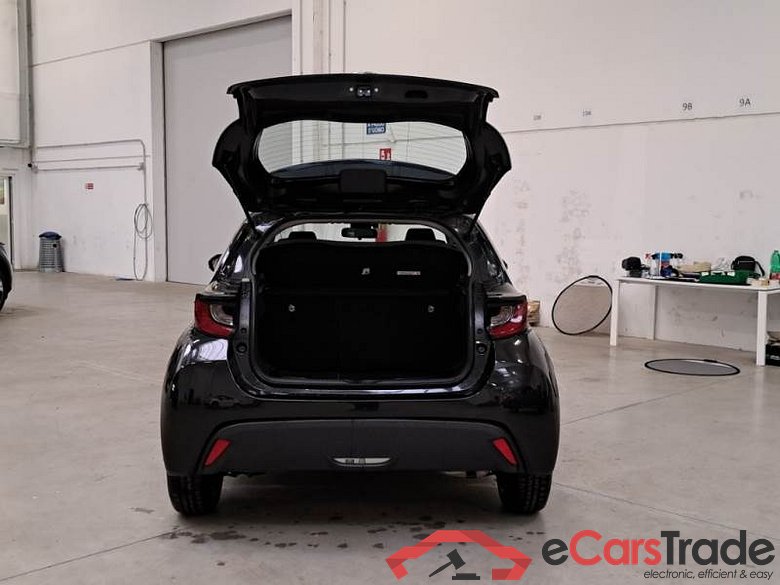 TOYOTA YARIS / 2020 / 5P / BERLINA HYBRID BUSINESS MY20 #5