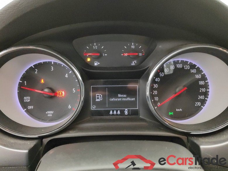 Opel Astra Sports Tourer 1.5 Turbo D 77kW S/S Edition 5d #4