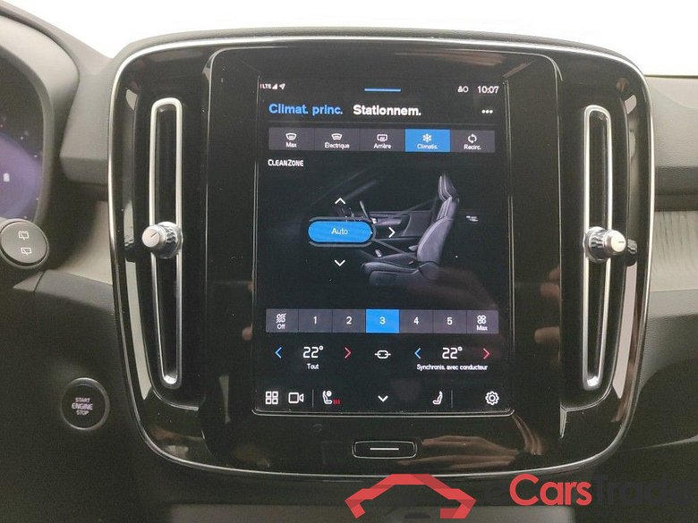 VOLVO XC40 - 2022 2.0 B4 197hp AWD MHEV Plus Bright Design DCT 5d #3