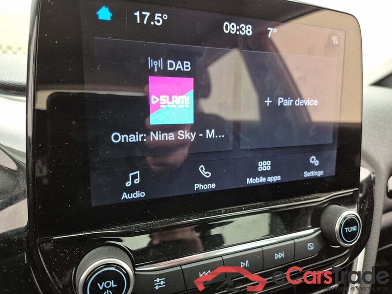 FORD Fiesta 1.0 EBH Titanium AUT. #6