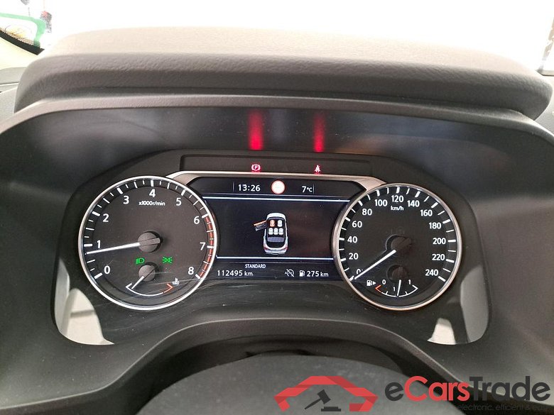 NISSAN Qashqai / 2021 / 5P / Crossover 1.3 MHEV 140 Business Edition #6