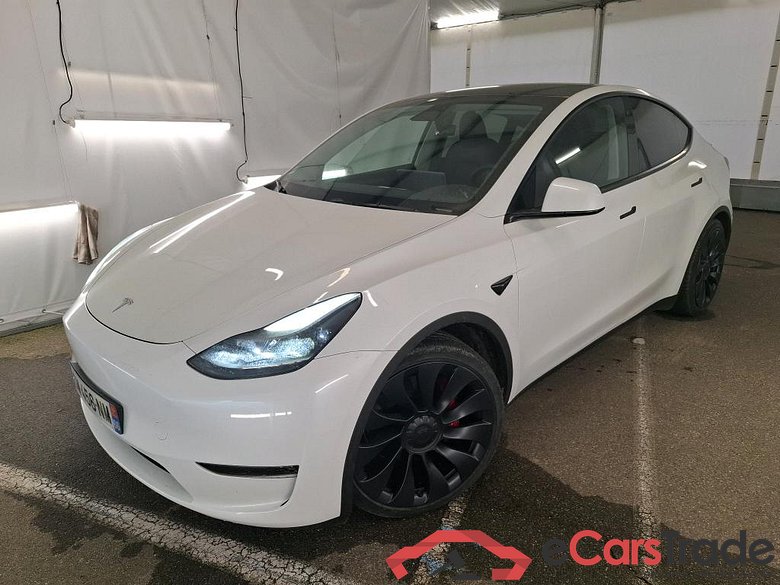 TESLA Model Y / 2020 / 5P / SUV Performance Dual Motor AWD #1