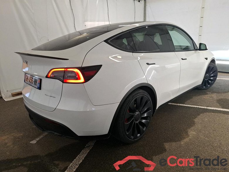 TESLA Model Y / 2020 / 5P / SUV Performance Dual Motor AWD #4