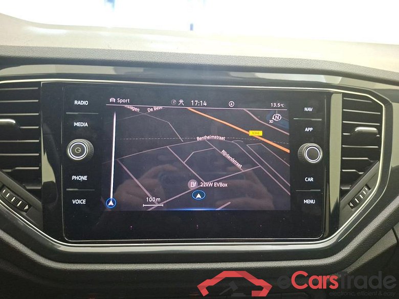 VOLKSWAGEN T-Roc 110 kW #2