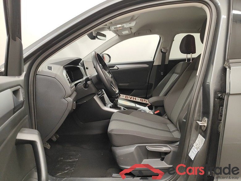 Volkswagen T-Roc 1.0 TSI Life Business 5d #3