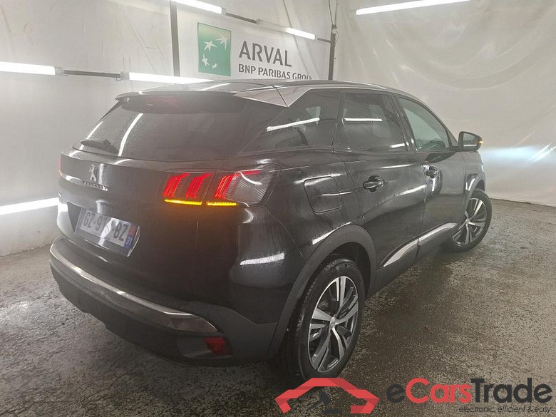 3008 II Allure Pack 1.2 PureTech 130CV BVM6 E6d #3