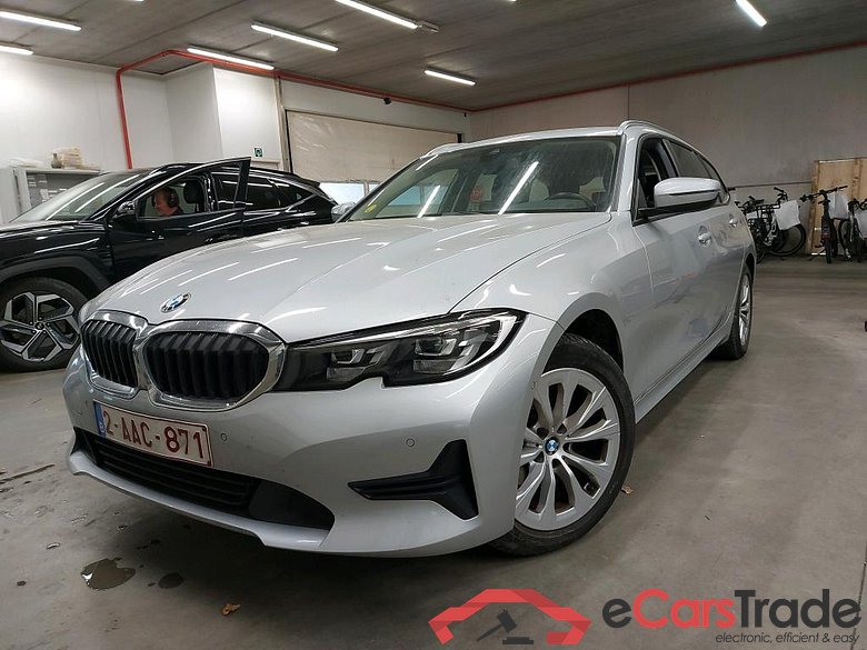 BMW 318d Aut. LED-Xenon LC-Pro Navi Leather KeylessGo Camera Klima PDC ...