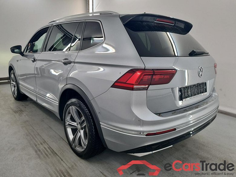 VOLKSWAGEN TIGUAN ALLSPACE DIESEL 2.0 TDi SCR Platinum DSG #3