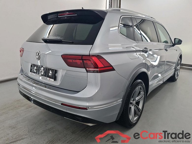 VOLKSWAGEN TIGUAN ALLSPACE DIESEL 2.0 TDi SCR Platinum DSG #4