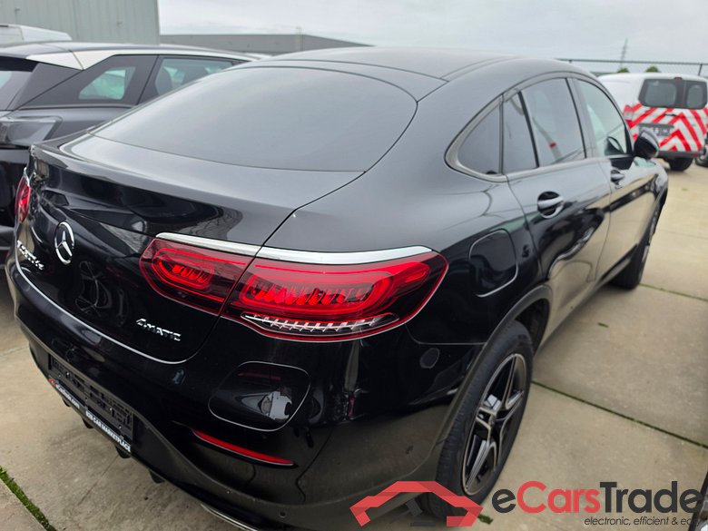 Mercedes-Benz GLC 300de Coupe Plug-In Hybrid AMG Night 4MATIC Aut. Pano LED Widescreen Navi-Pro 1/2 Sport-Leather-Alcantara KeylessGo Camera Klima PDC ... #4