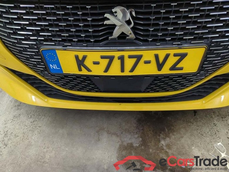 PEUGEOT 208 1.2 PureTech GT #4