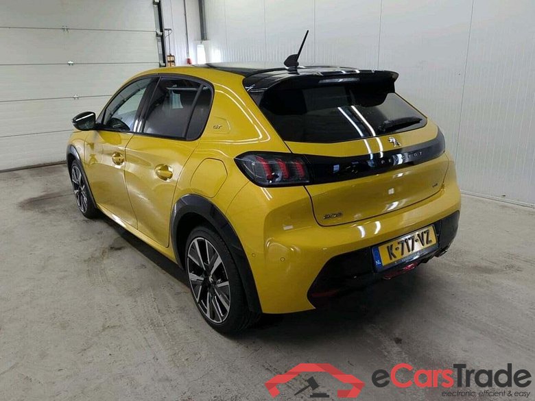 PEUGEOT 208 1.2 PureTech GT #6