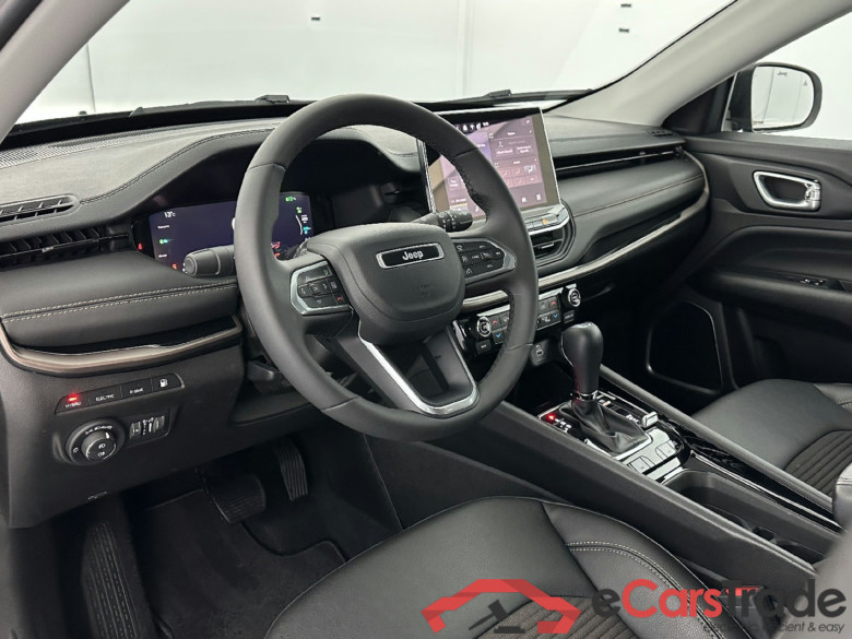 Jeep Compass Overland II 4xe 1.3 T4 240ch PHEV AT6 eAWD #6