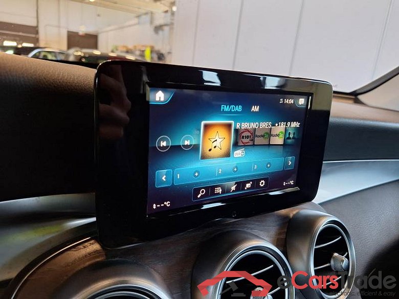 MERCEDES-BENZ GLC / 2019 / 5P / SUV 300 DE 4MATIC EQ-POWER BUSINESS AUT #5