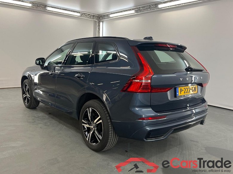 VOLVO XC60 2.0 T8 Plug-in hybrid AWD R-Design #3
