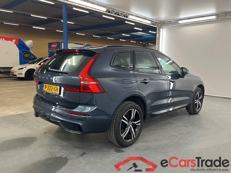 VOLVO XC60 2.0 T8 Plug-in hybrid AWD R-Design #4