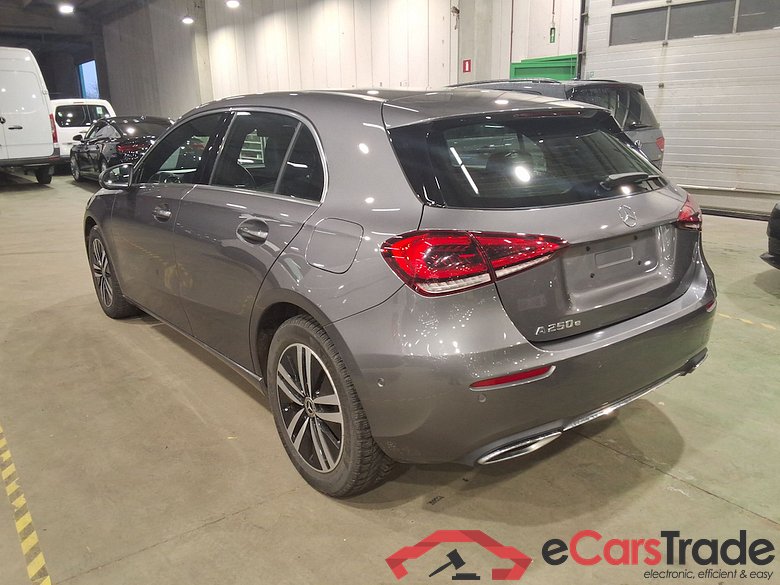 MERCEDES-BENZ CLASS A (W177) A 250 e PHEV Business Solution #2