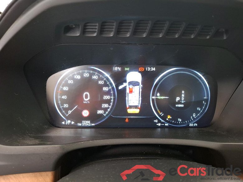 VOLVO XC90 / 2019 / 5P / SUV Recharge T8 AWD GT 8 Inscription #6