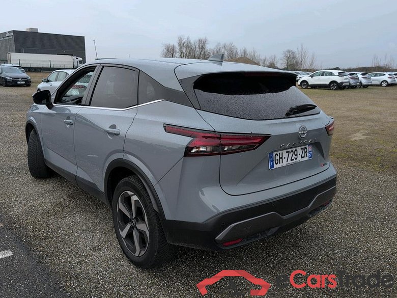 NISSAN Qashqai / 2021 / 5P / Crossover 1.3 MHEV 158ch Xtronic N-Connecta #2