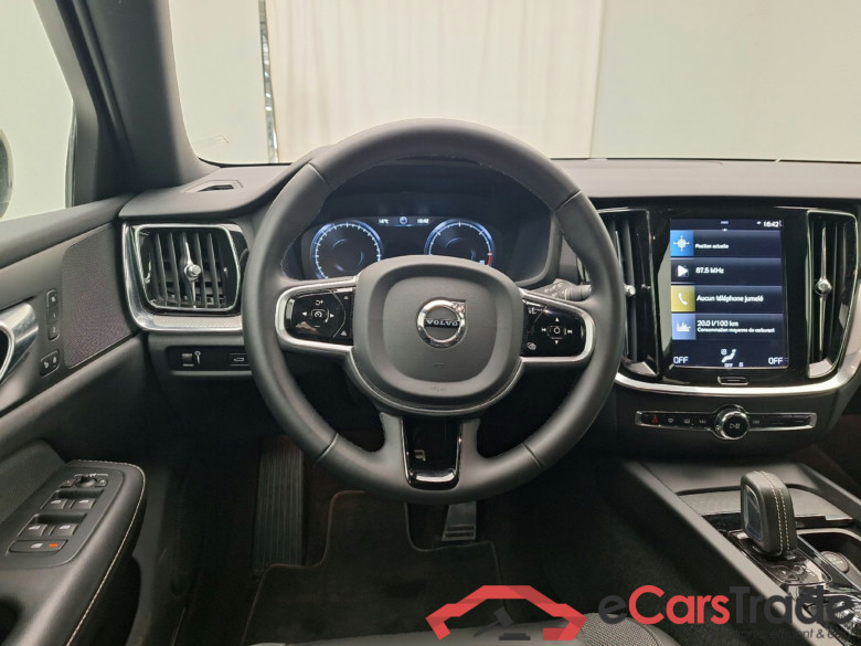 Volvo, V60 '18, Volvo V60 B4 D R-Design Aut. 5d #5