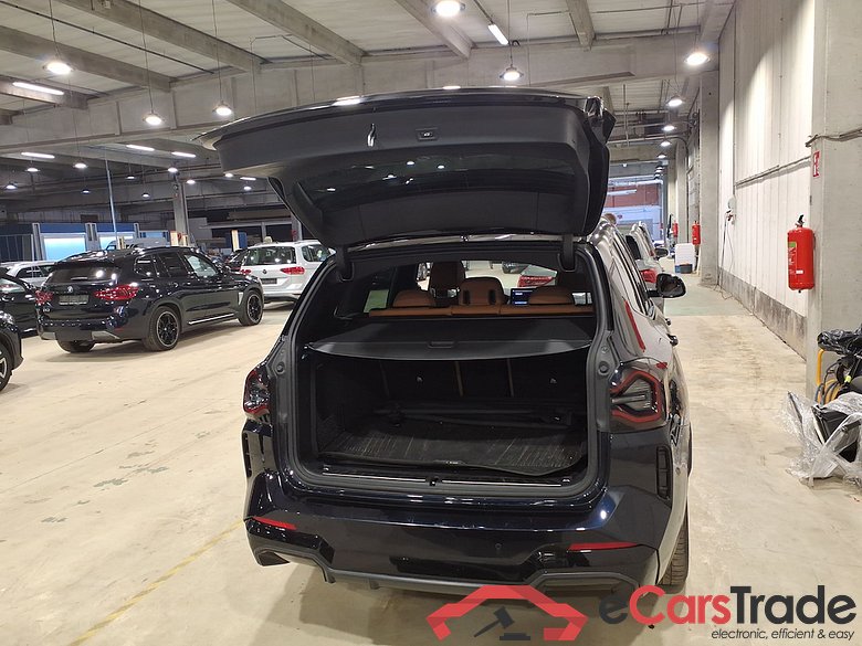 BMW IX3 80KWH AUTO #3