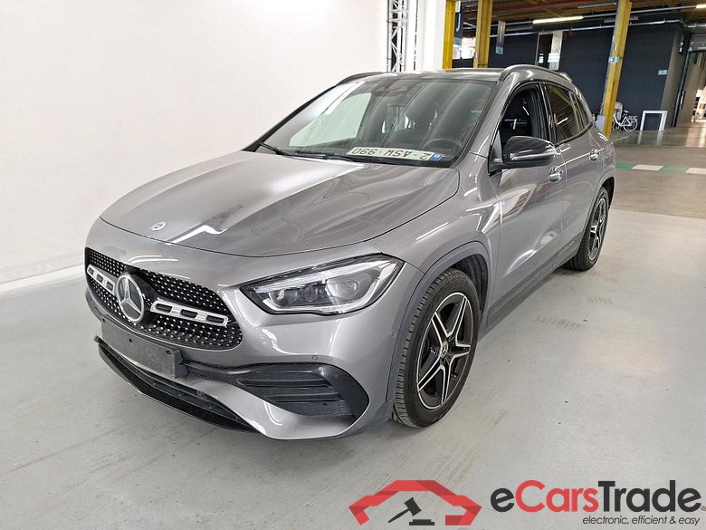 MERCEDES-BENZ GLA 2.0 GLA 200 D DCT 4MATIC 4WD BUS SOL