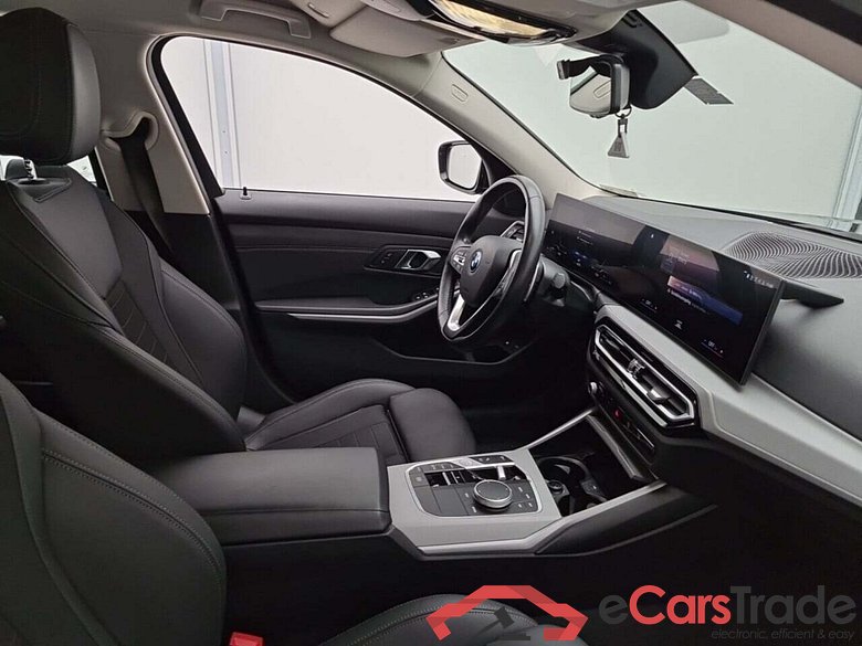 BMW 3-SERIE TOURING 2.0 320E AUT #3