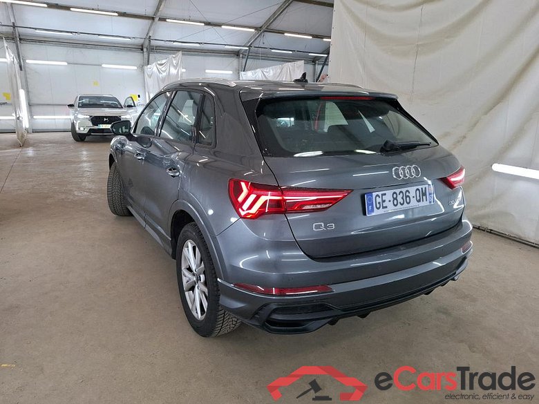 AUDI Q3 / 2018 / 5P / SUV 35 TFSI 150 MHEV S TRONIC S LINE #2