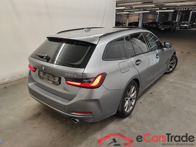 BMW 3 Reeks Touring 330e (215 kW) 5d #2