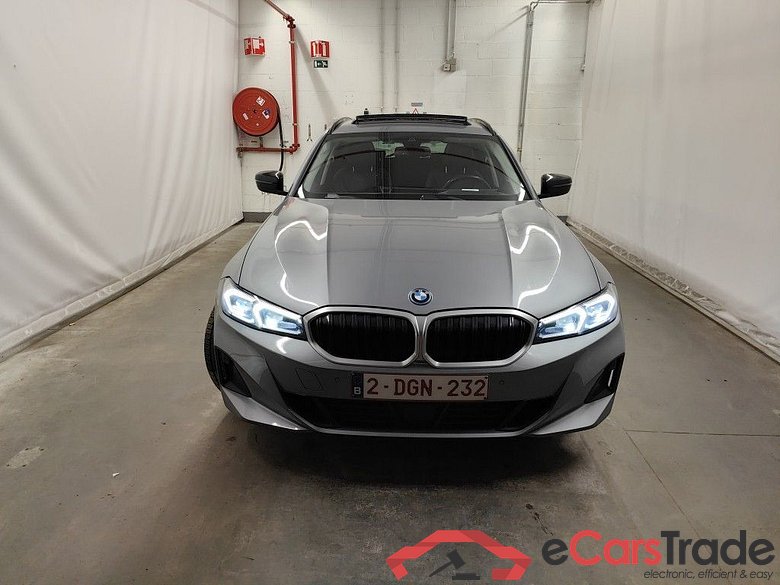 BMW 3 Reeks Touring 330e (215 kW) 5d #5