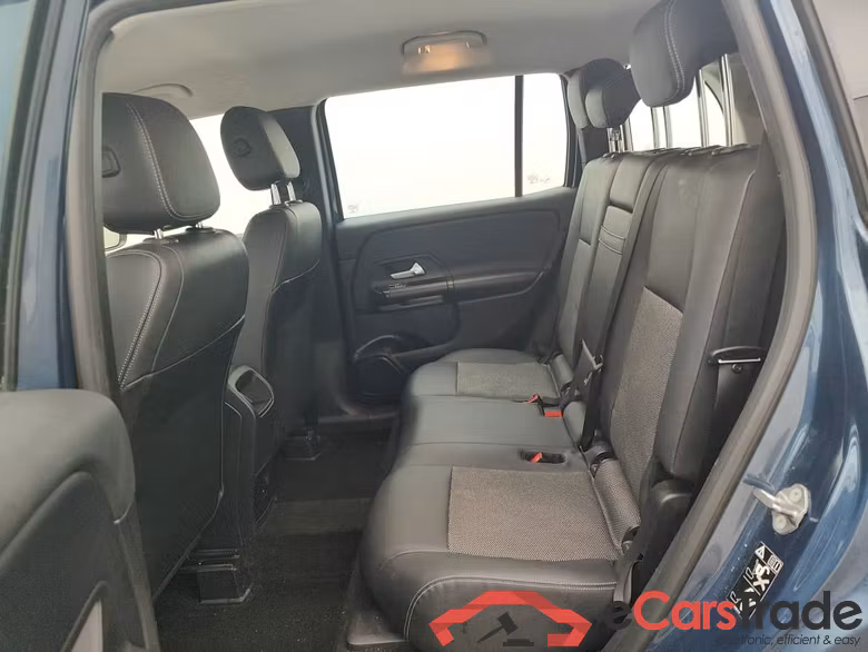 Mercedes-Benz GLB GLB 200 d Business Solution 5d #2