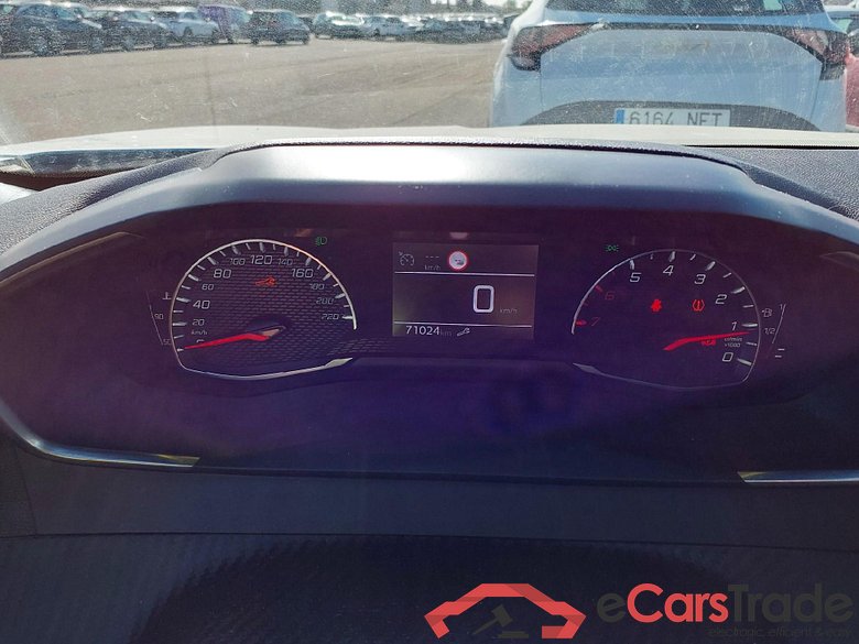 PEUGEOT 2008 / 2019 / 5P / todoterreno Active Pack BlueHDI 81kW (110CV) #4