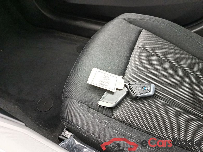 BMW 3 - 2019 318iA 156hp OPF 4d #4