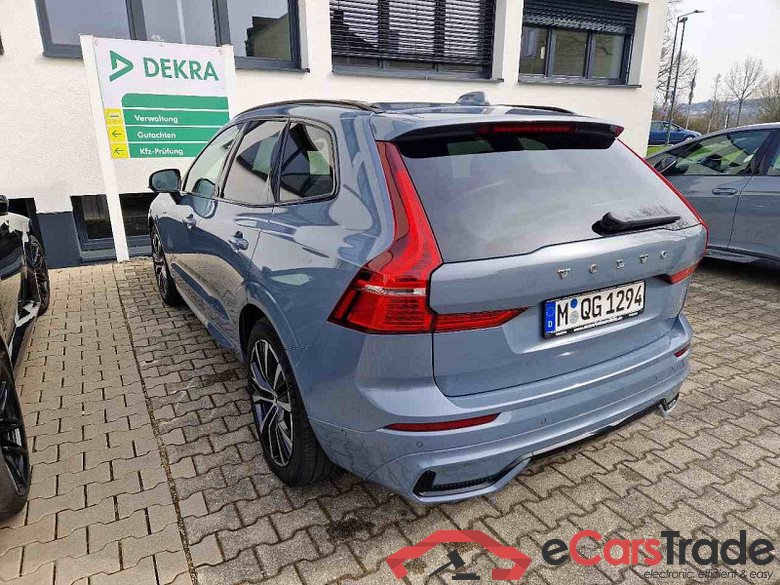 Volvo XC60 (03.2017->) DE - SUV5 B5 (Benzin) AWD EU6d, Ultimate Dark Mild-Hybrid (EURO 6d), (Facelift) #4