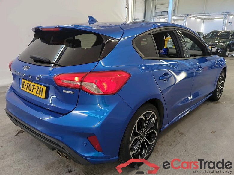 Ford Focus 1.0 EcoBo Hybrid 155pk ST-Line X Bus 5d 5d #2