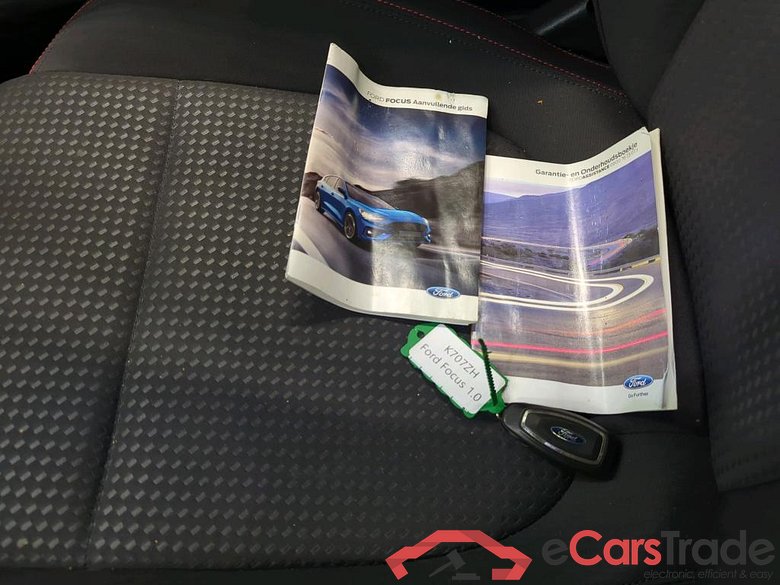 Ford Focus 1.0 EcoBo Hybrid 155pk ST-Line X Bus 5d 5d #4