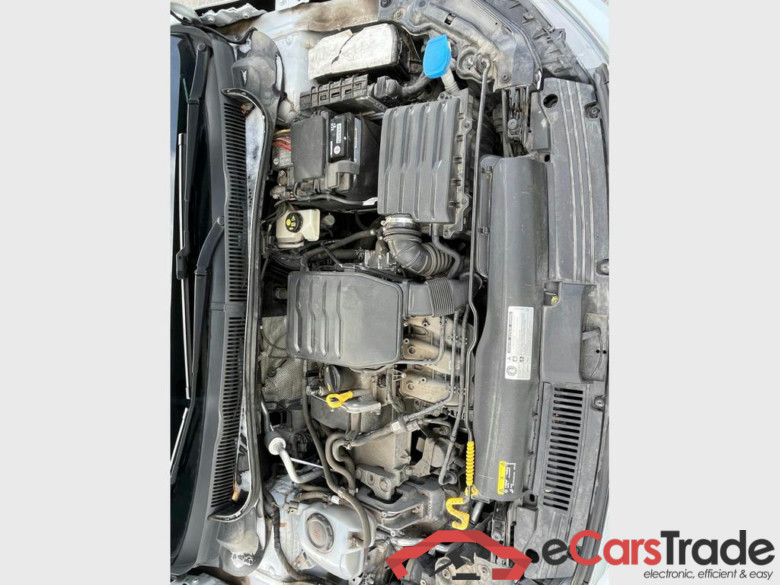 Volkswagen Polo 1.0 59KW (80CV) manuel #3