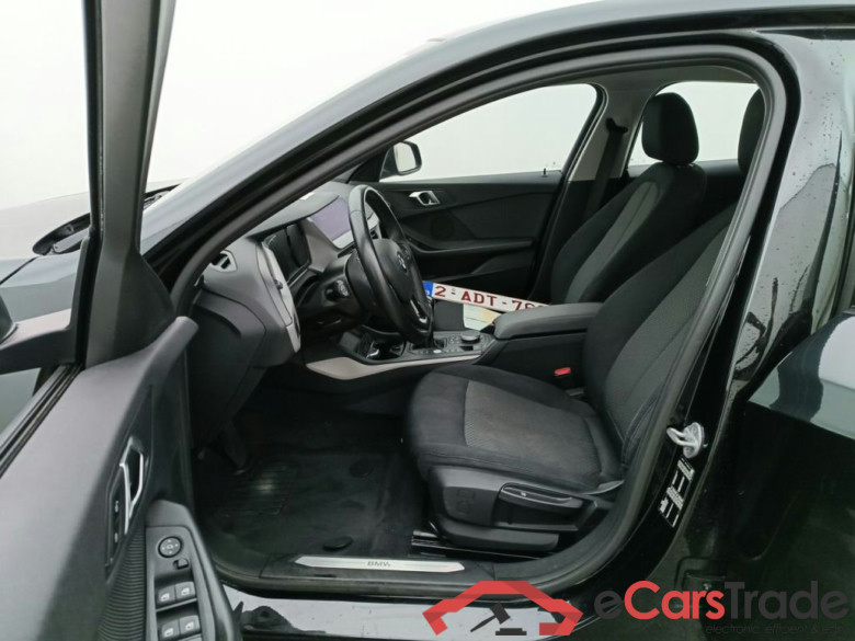 BMW 1 Reeks Hatch 118i (100 kW) 5d #3