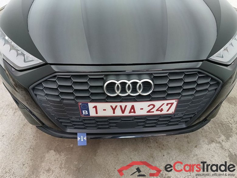 Audi A3 Sportback 2.0 30 TDi 85kW 5d #4