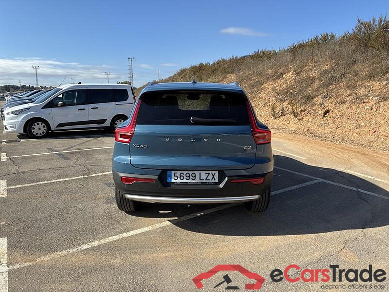 XC40 Plus Bright 2WD 2.0 165CV AT7 E6d #4