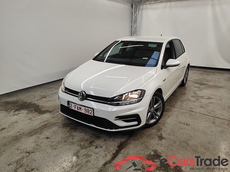 Volkswagen Golf VII 1.5 TSi ACT 110kW Highline DSG 5d #1