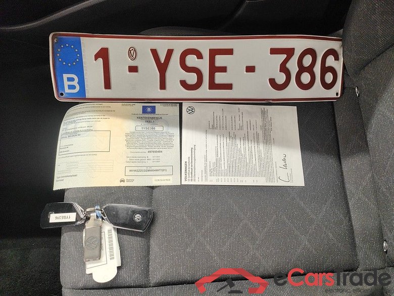 Volkswagen Golf VIII 1.0 TSI 81kW Life 5d #4