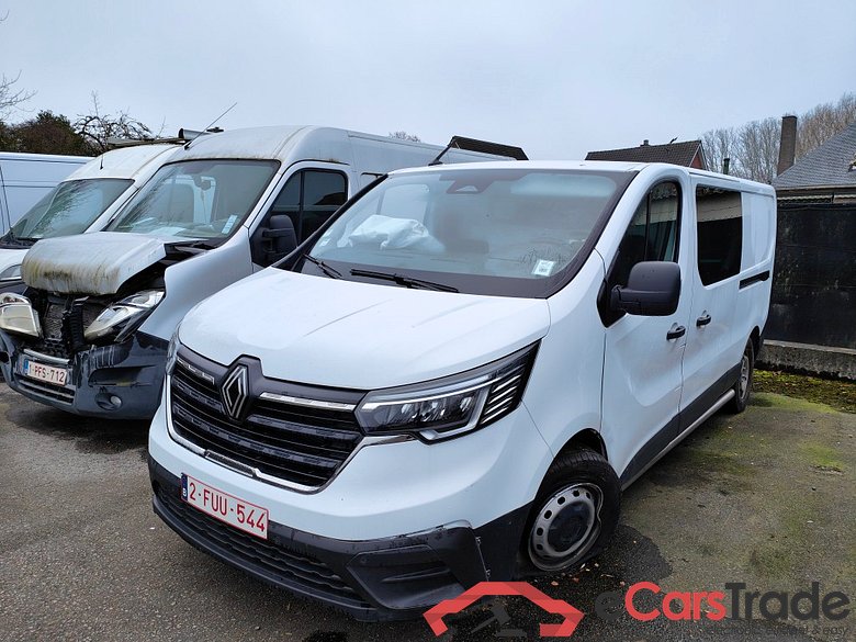 Renault Trafic L2H1 dCi 150 EDC Confort 2.9T 4d !! Damaged cars !!