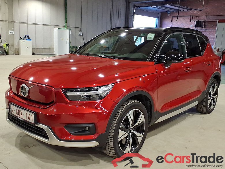 VOLVO XC40 78 KWH P8 AWD RECHARGE R-DESIGN