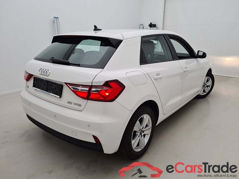 AUDI A1 1.0 25 TFSI #2