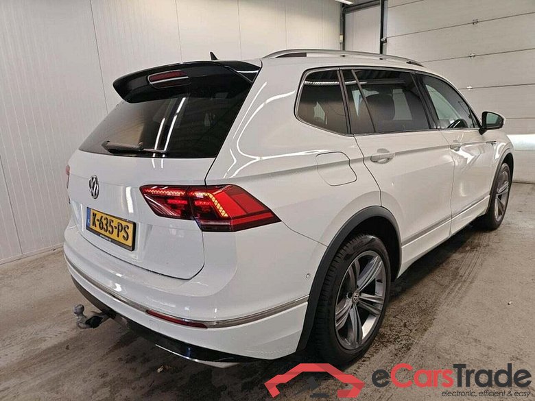 VOLKSWAGEN Tiguan Allspace 1.5 TSI HL Bus. R. #2