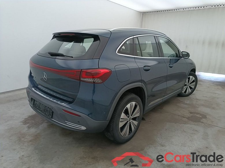 Mercedes-Benz EQA EQA 250 Business Solution Luxury 5d #2