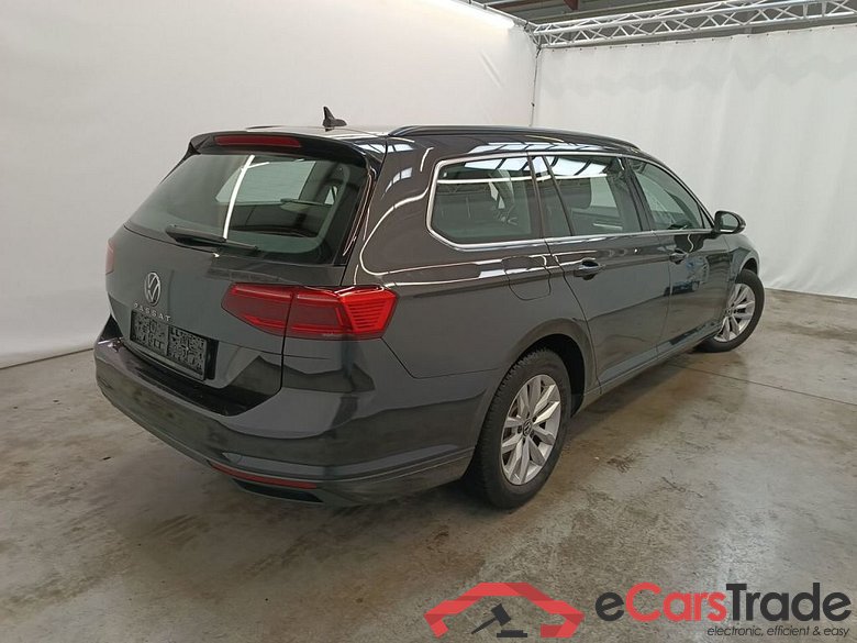 Volkswagen Passat Variant 2.0 TDI 90kW DSG Style Business 5d #2