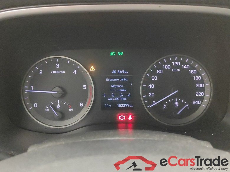 HYUNDAI TUCSON DIESEL - 2019 1.6 CRDi 115 Inspire (EU6d-TEMP) 5d #6